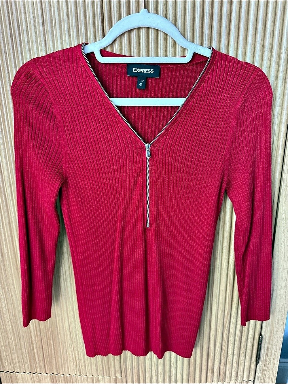 Express Red Zip V-Neck Sweater Size Medium